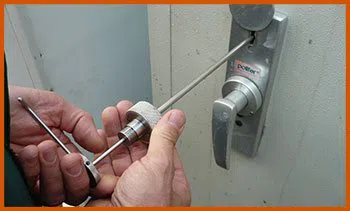 Dearborn Heights MI Locksmith Store Dearborn Heights, MI 313-769-4434 - 5-lock-opening